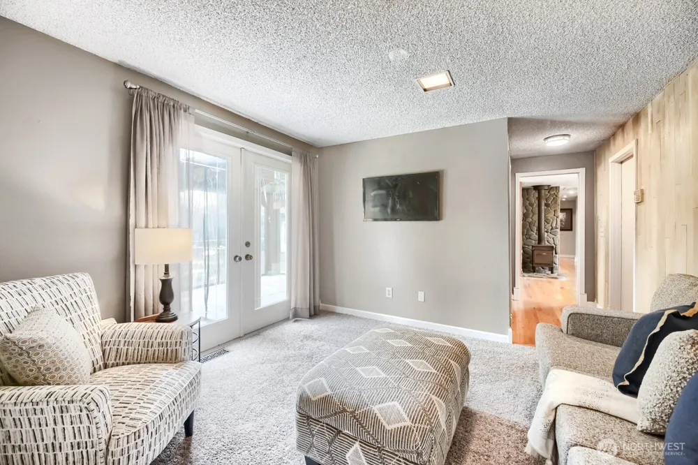 18529 SE 244th Place Covington, WA 98042