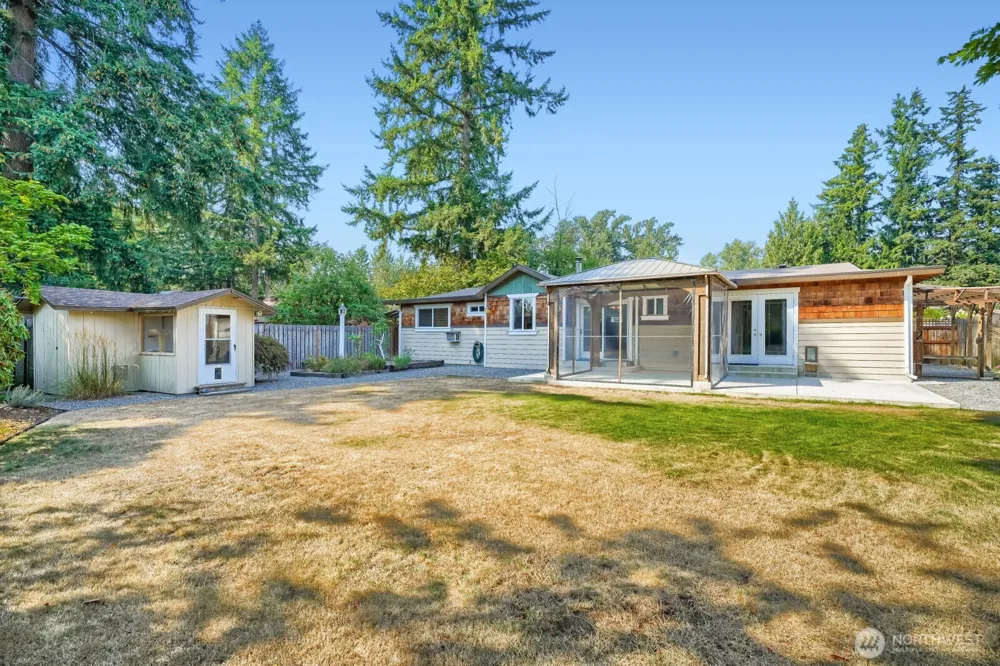 18529 SE 244th Place Covington, WA 98042