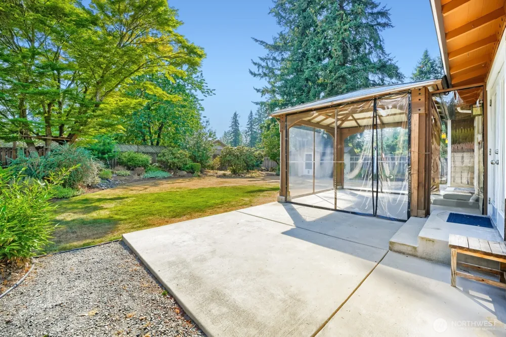 18529 SE 244th Place Covington, WA 98042