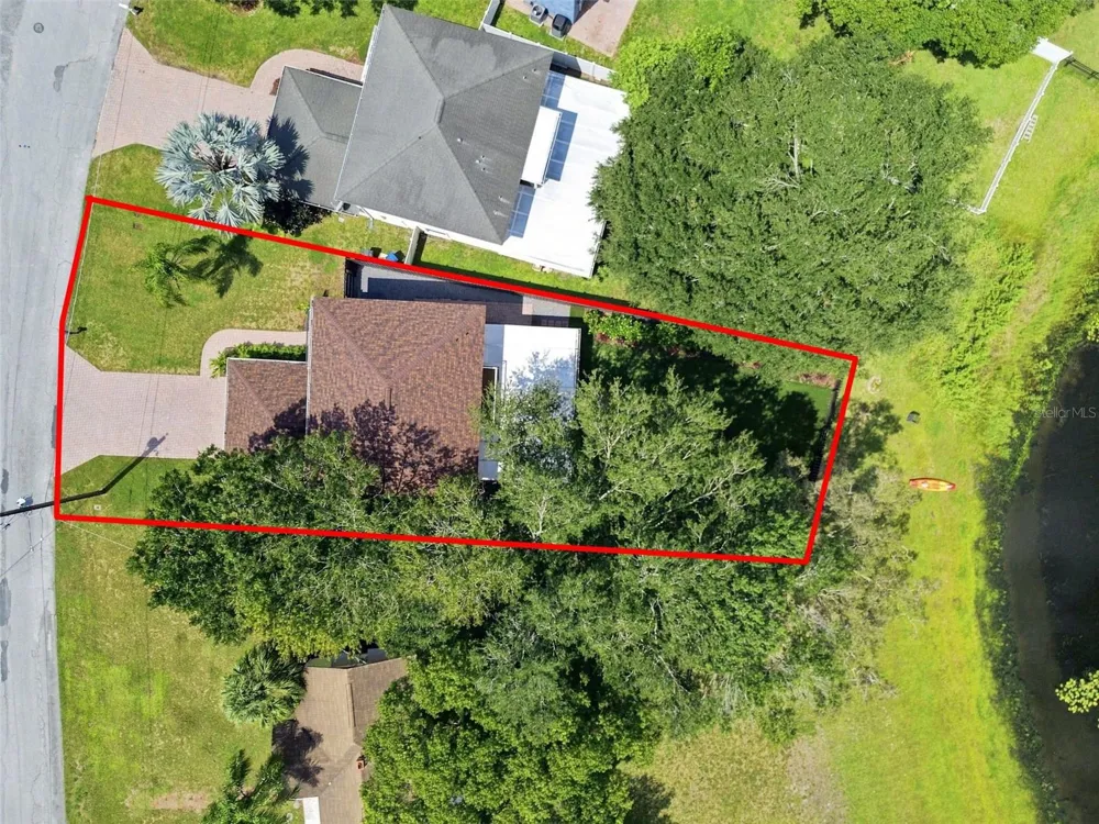 1109 S PINE LAKE DRIVE Tampa, FL 33612