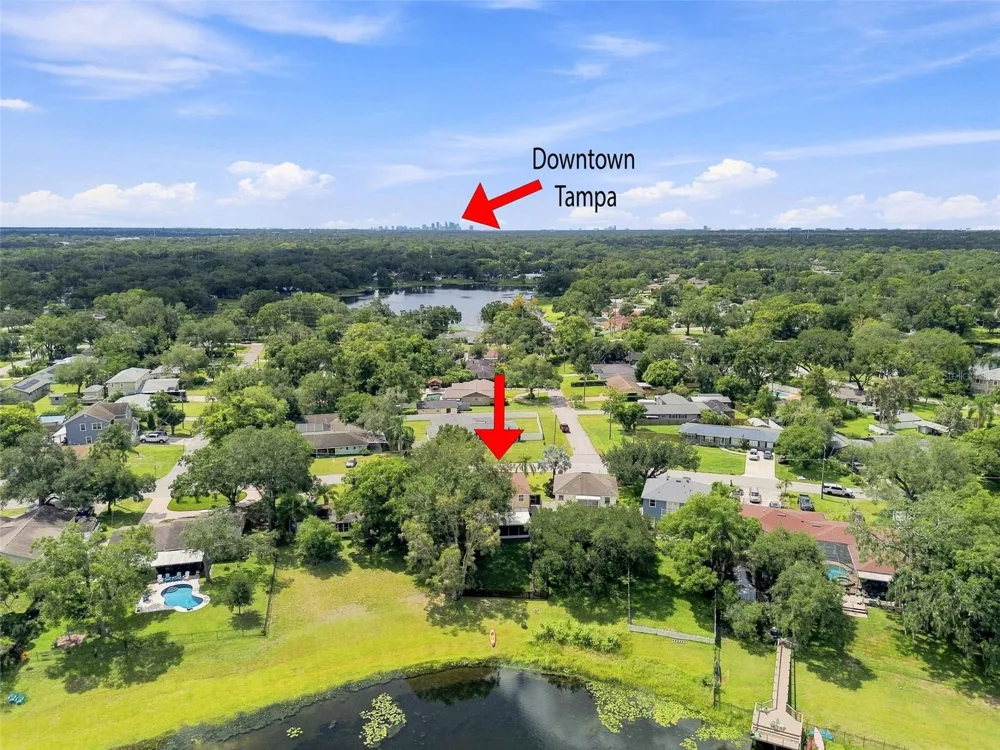 1109 S PINE LAKE DRIVE Tampa, FL 33612