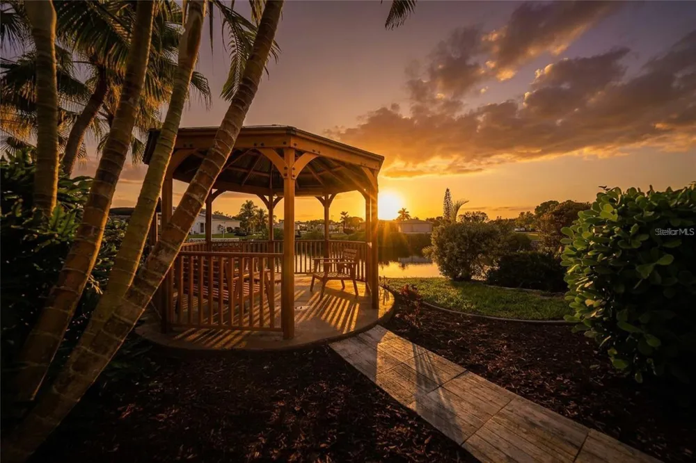 534 CANAL WAY Punta Gorda, FL 33950