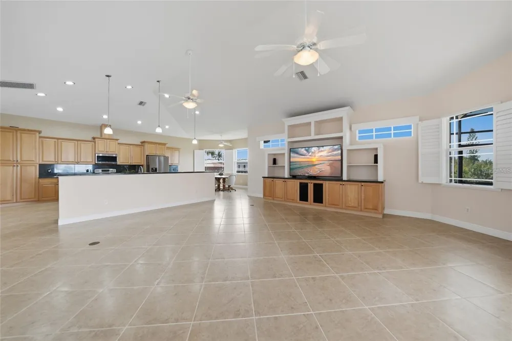 534 CANAL WAY Punta Gorda, FL 33950