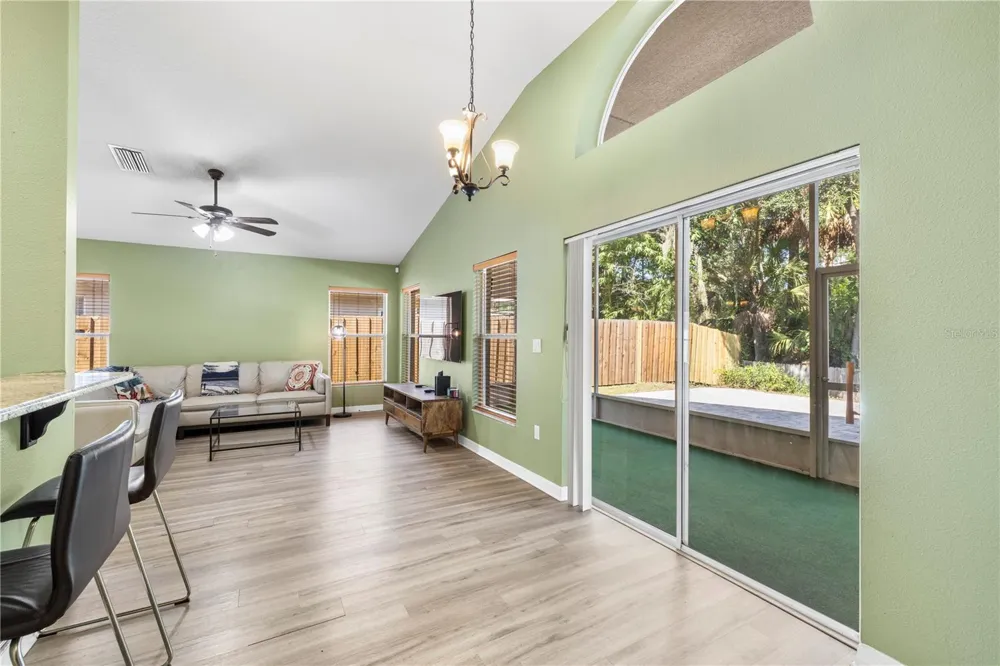 10148 SOMERSBY DRIVE Riverview, FL 33578
