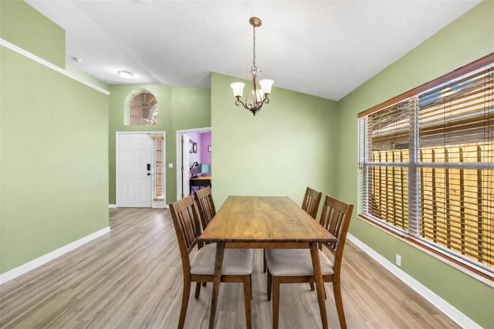 10148 SOMERSBY DRIVE Riverview, FL 33578