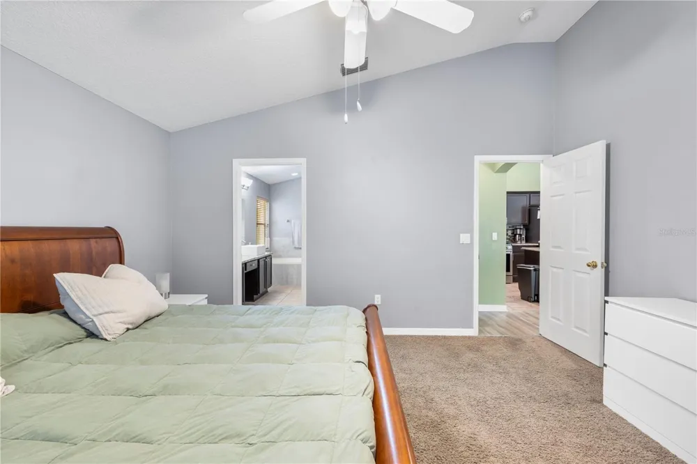 10148 SOMERSBY DRIVE Riverview, FL 33578