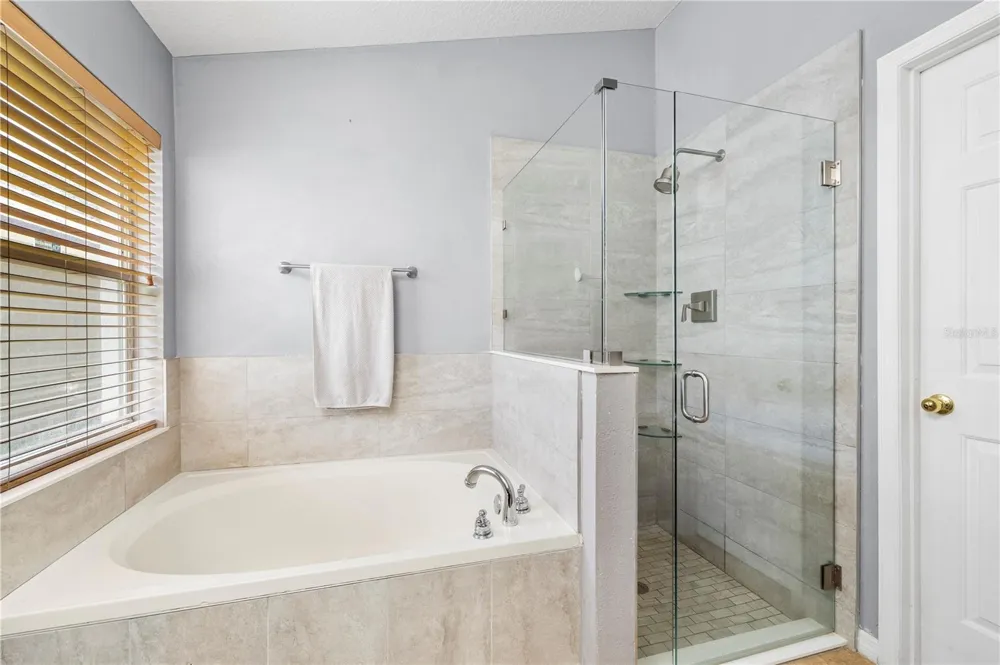 10148 SOMERSBY DRIVE Riverview, FL 33578