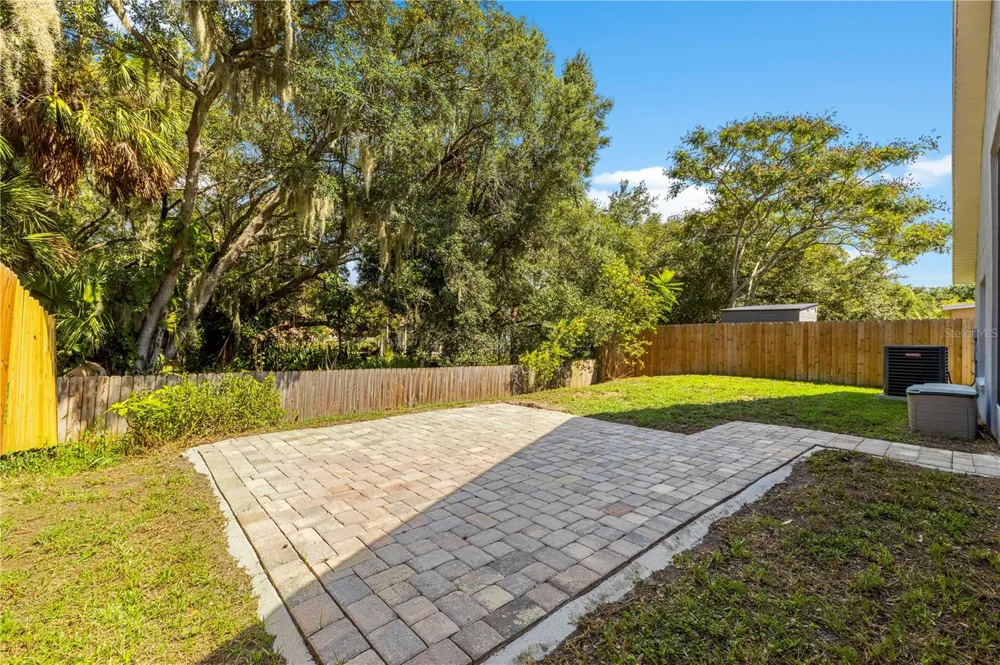 10148 SOMERSBY DRIVE Riverview, FL 33578