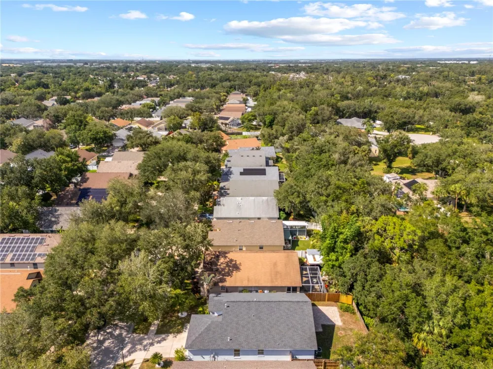 10148 SOMERSBY DRIVE Riverview, FL 33578