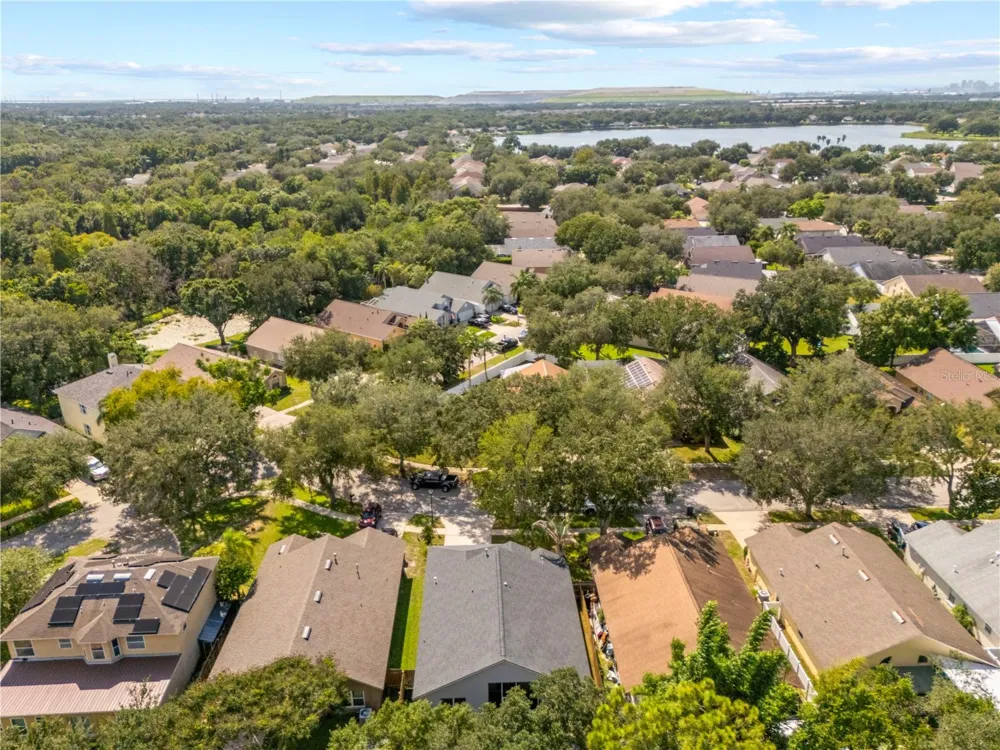 10148 SOMERSBY DRIVE Riverview, FL 33578