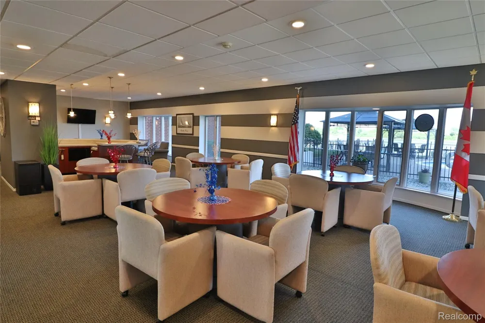3301 Biddle Avenue #2B Wyandotte City, MI 48192