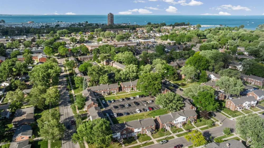 23056 Gary Lane St Clair Shores City, MI 48080