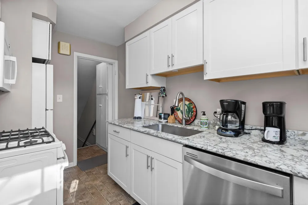 23056 Gary Lane St Clair Shores City, MI 48080
