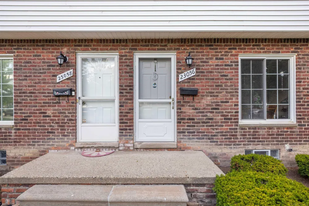 23056 Gary Lane St Clair Shores City, MI 48080