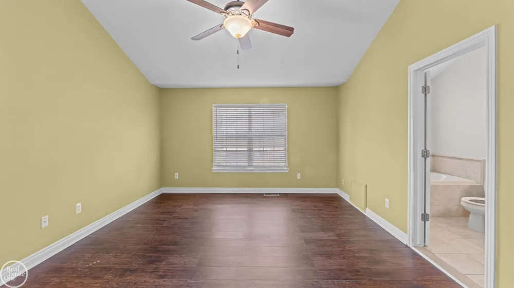 6013 Windemere Lane Shelby Charter Township, MI 48316