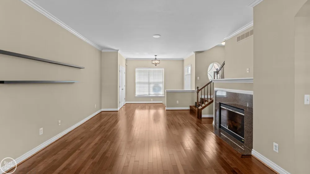 6013 Windemere Lane Shelby Charter Township, MI 48316