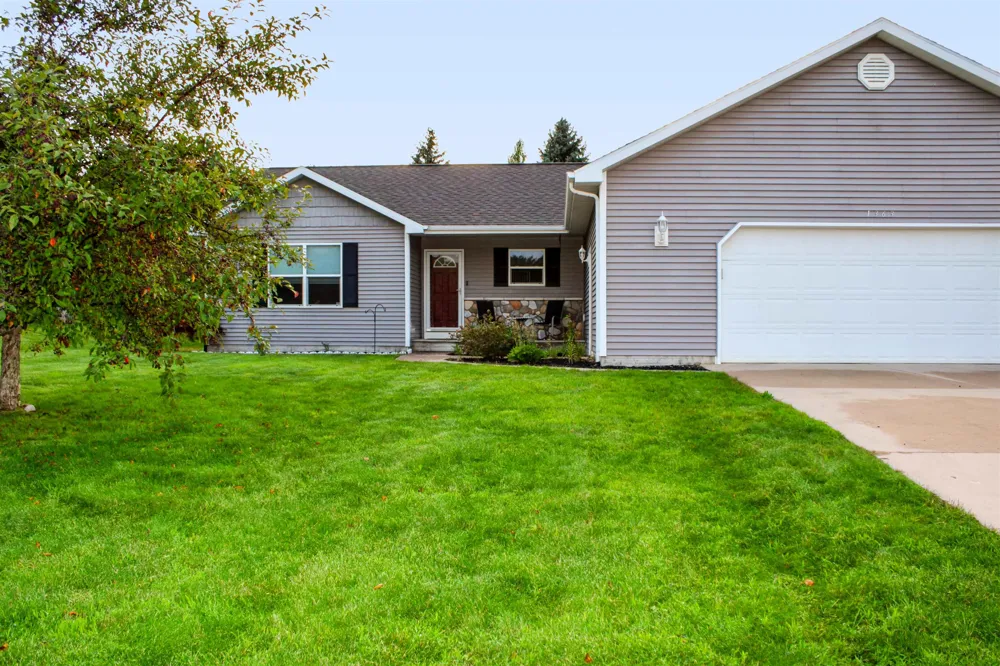 1363 Pollard Lane East Bay Township, MI 49696