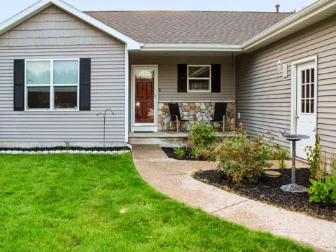 1363 Pollard Lane