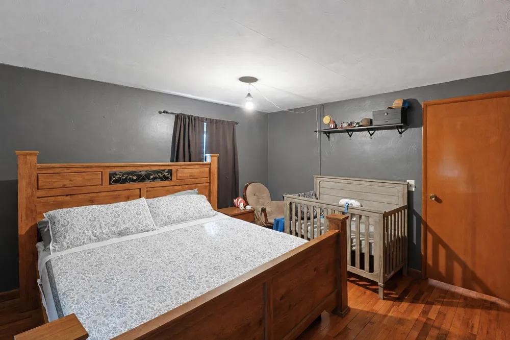 3121 S Shepherd Road Chippewa Township, MI 48858