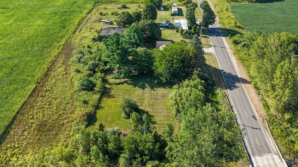3121 S Shepherd Road Chippewa Township, MI 48858