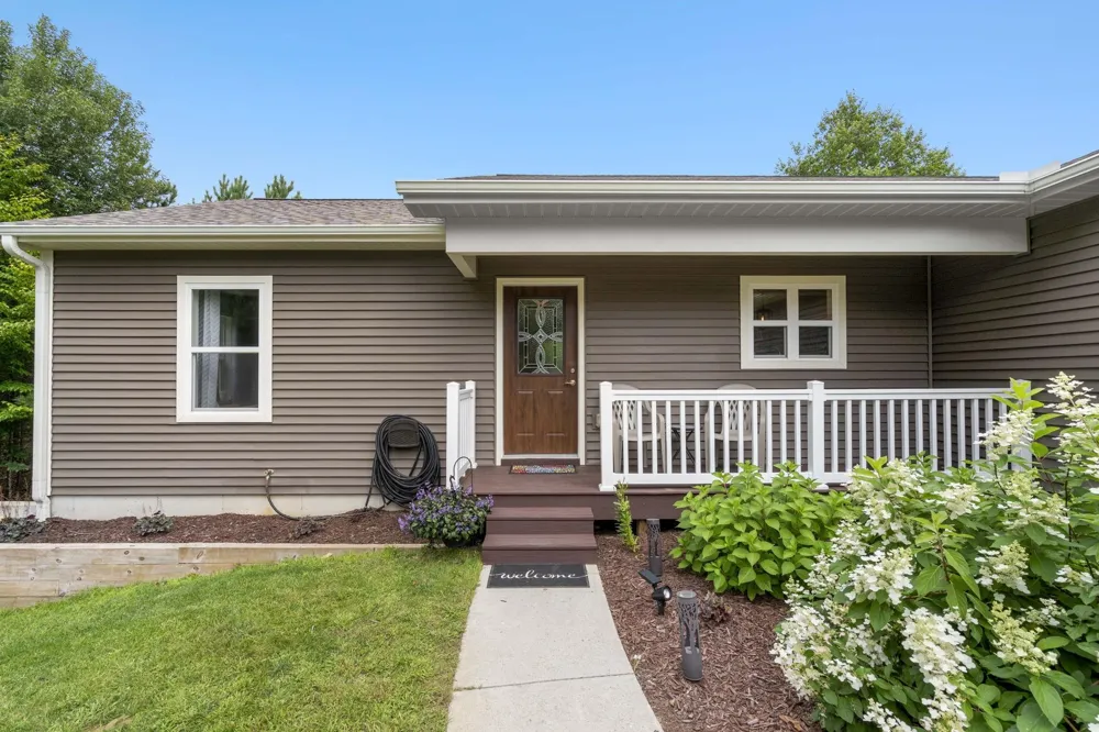 3250 Tamara Circle Green Lake Township, MI 49637