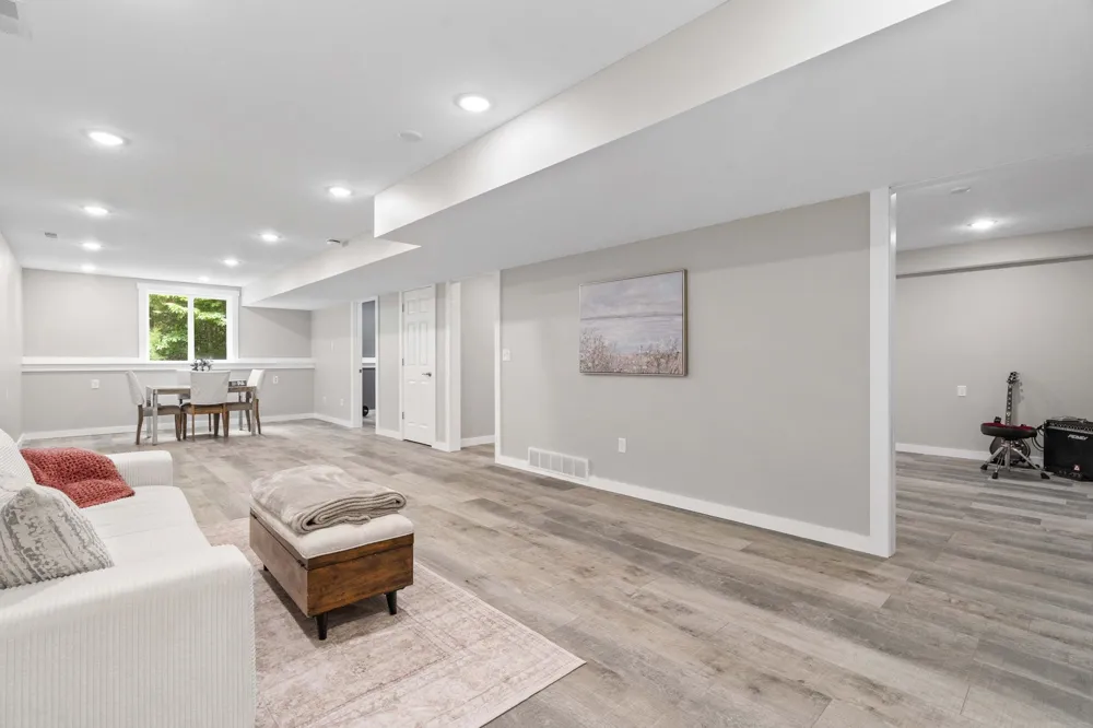 3250 Tamara Circle Green Lake Township, MI 49637