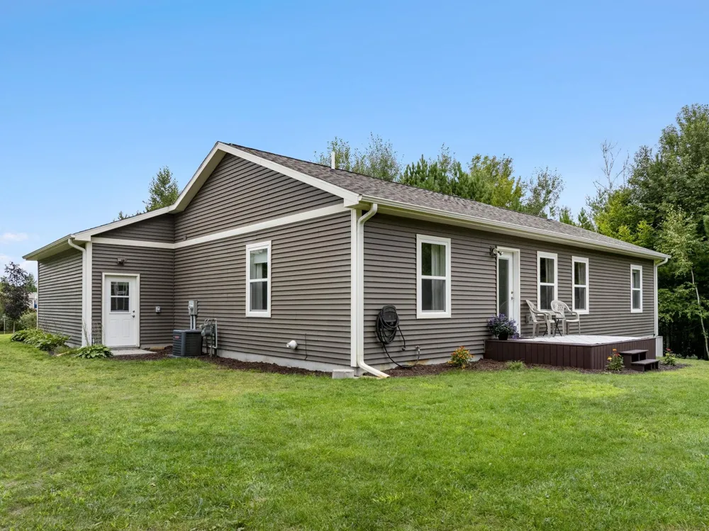 3250 Tamara Circle Green Lake Township, MI 49637