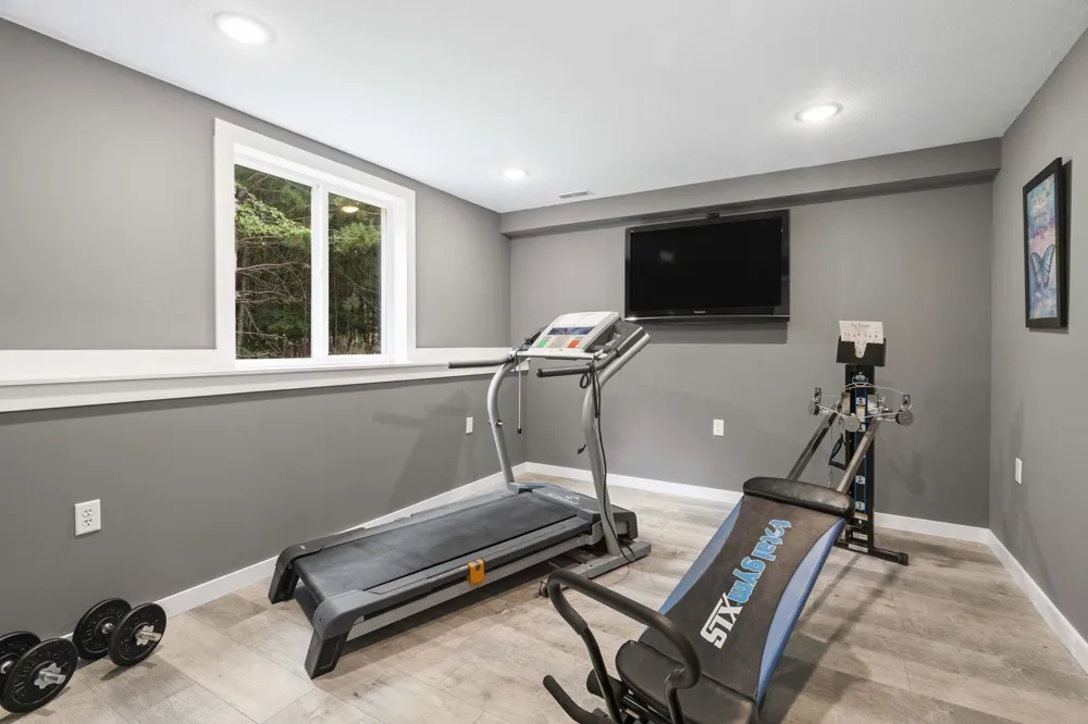 3250 Tamara Circle Green Lake Township, MI 49637