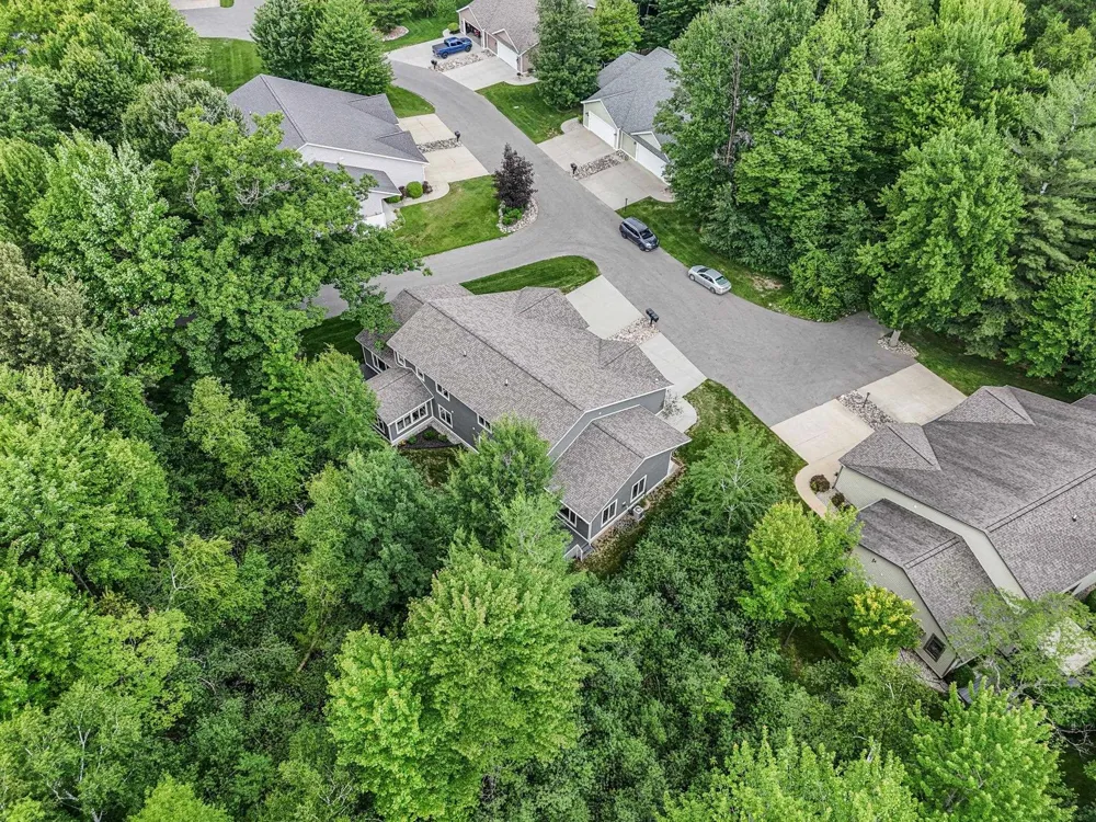 137 Davidsen Shores Drive Cadillac City, MI 49601