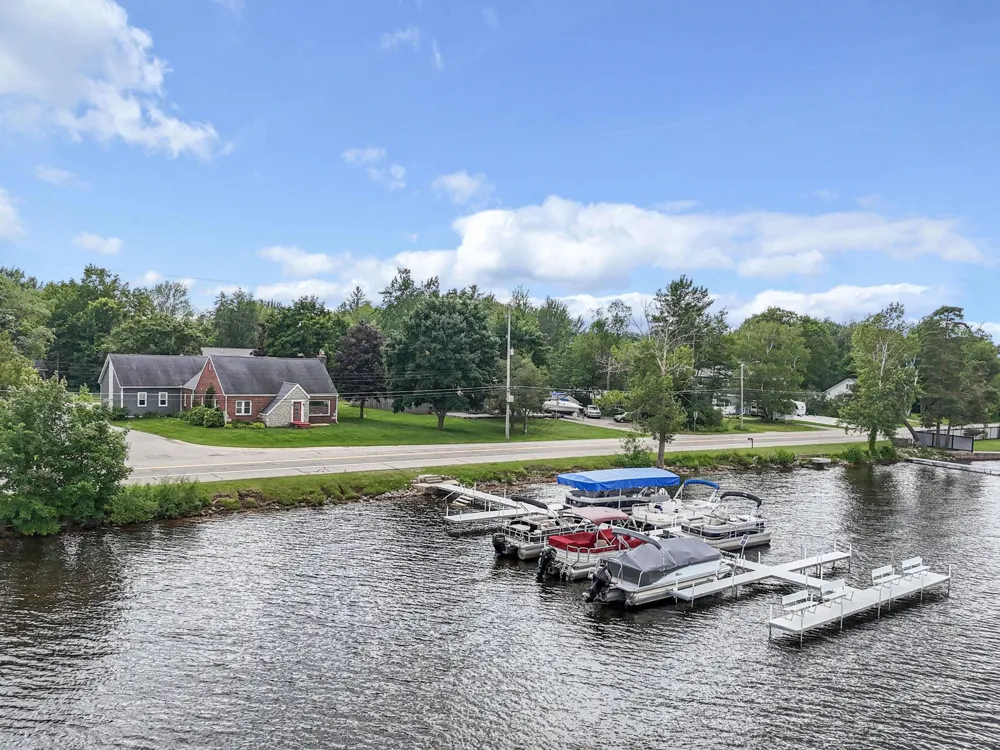 137 Davidsen Shores Drive Cadillac City, MI 49601