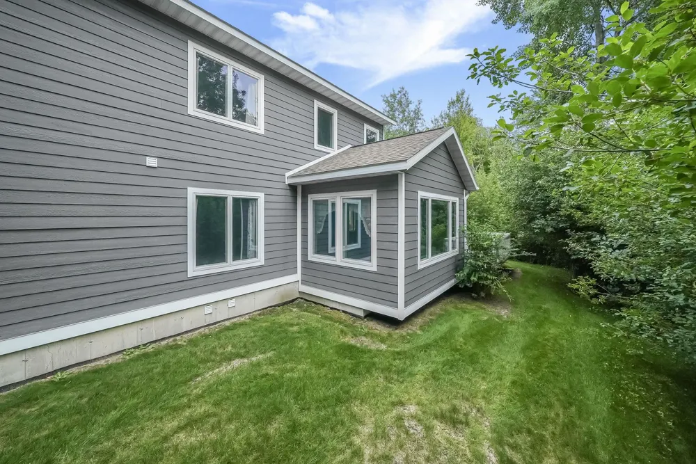 137 Davidsen Shores Drive Cadillac City, MI 49601