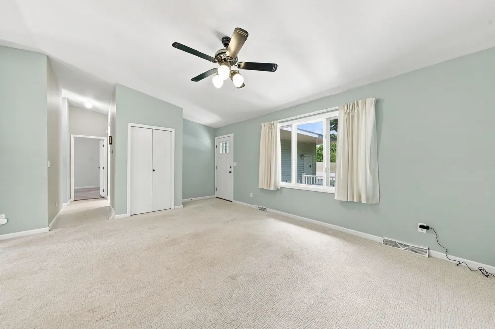 5119 Anna Drive Garfield Charter Township, MI 49684