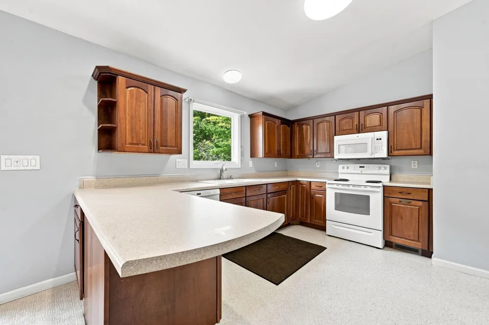 5119 Anna Drive Garfield Charter Township, MI 49684