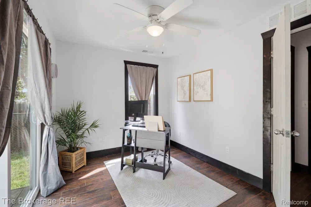 1233 Carman Burton City, MI 48529