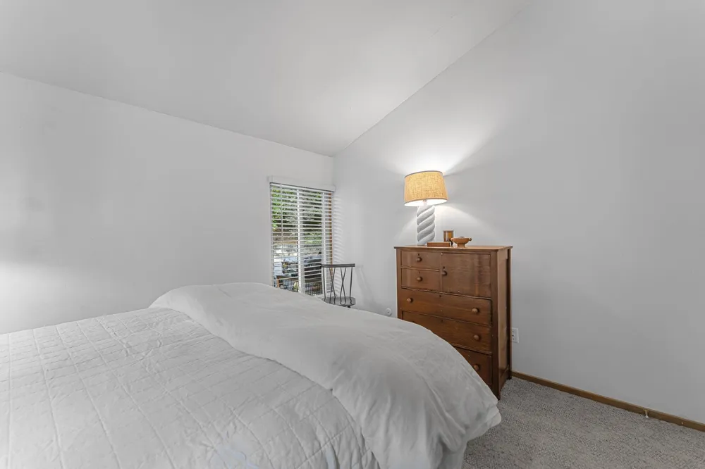 11292 S Cottonwood Drive Elmwood Charter Township, MI 49684