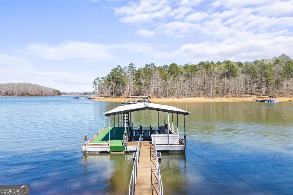 424 Capri PT Lavonia, GA 30553