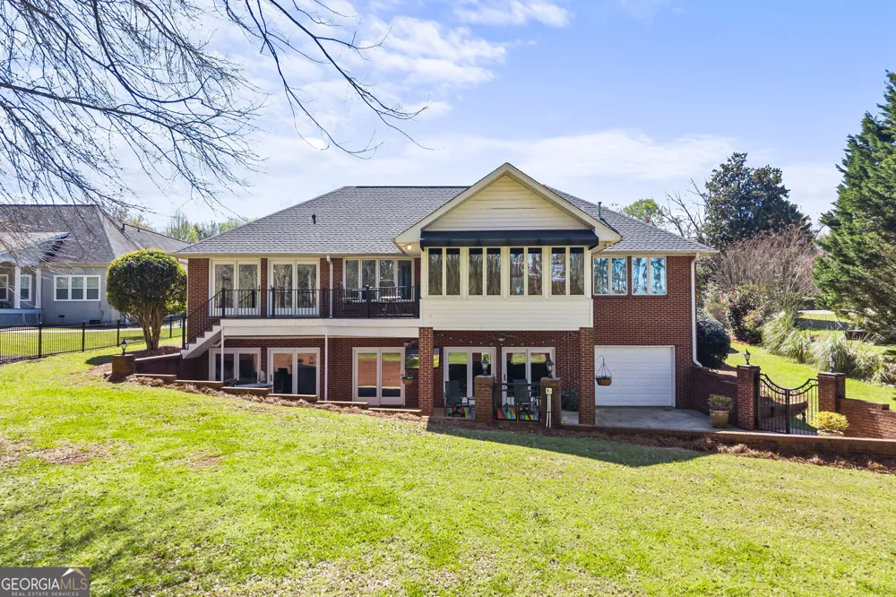 424 Capri PT Lavonia, GA 30553
