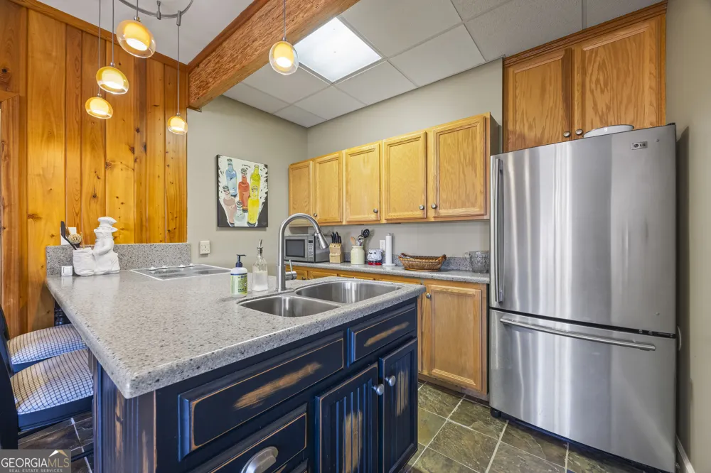 424 Capri PT Lavonia, GA 30553