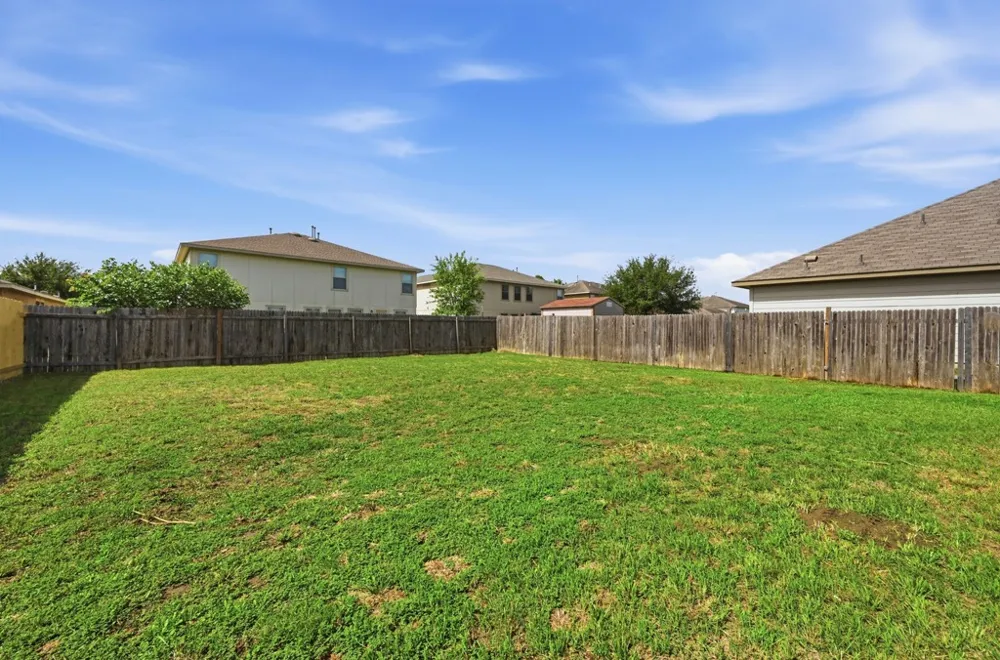 209 Noddy Road Buda, TX 78610