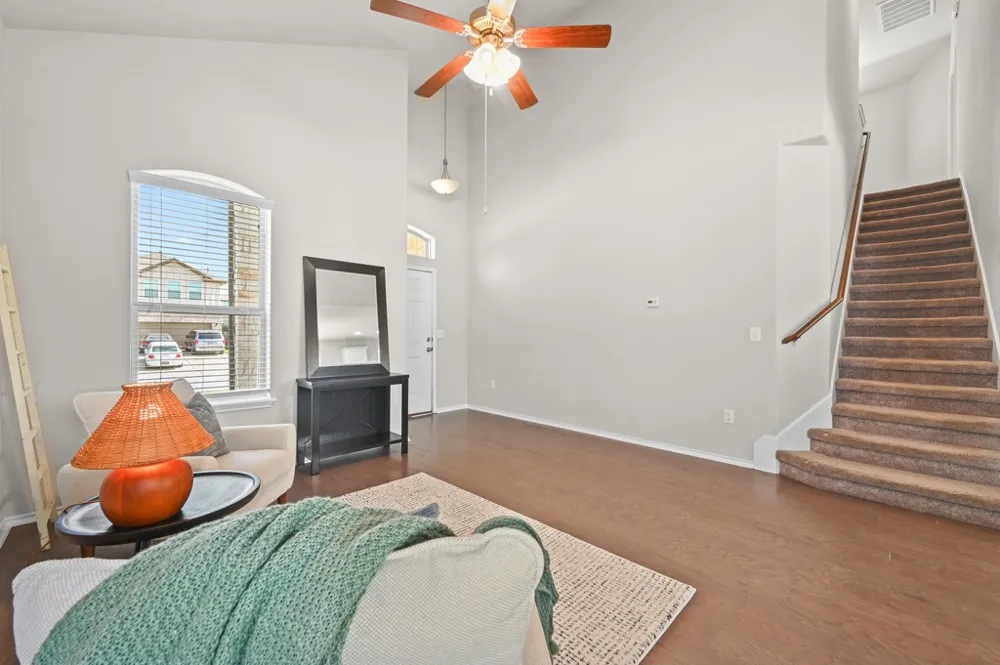 209 Noddy Road Buda, TX 78610