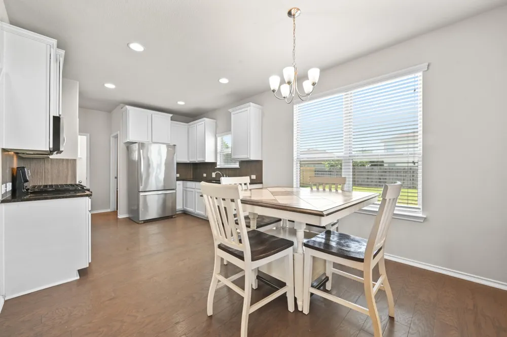 209 Noddy Road Buda, TX 78610