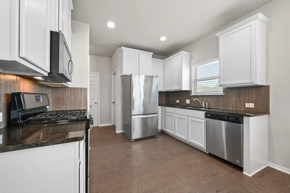 209 Noddy Road Buda, TX 78610