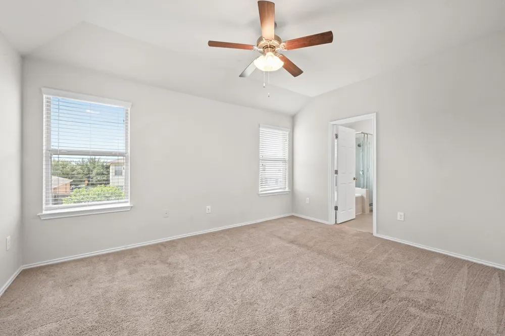 209 Noddy Road Buda, TX 78610