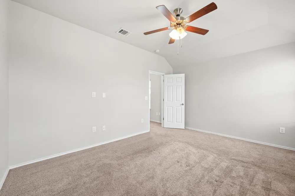 209 Noddy Road Buda, TX 78610