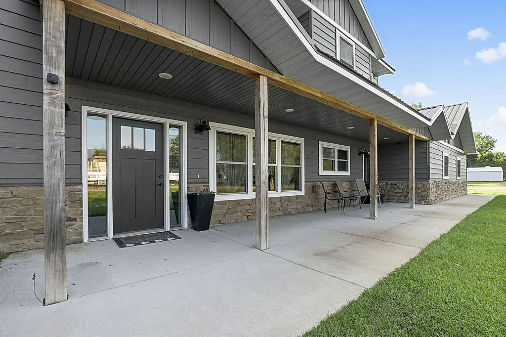 31634 CSAH 2 Litchfield, MN 55355