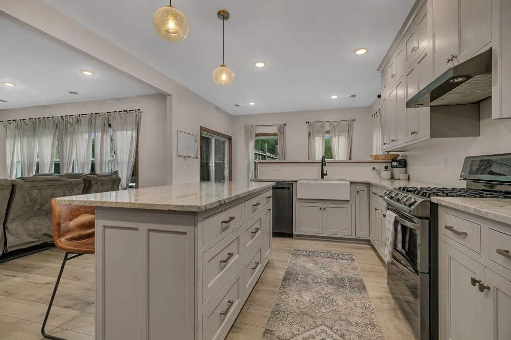 31634 CSAH 2 Litchfield, MN 55355