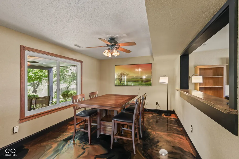 715 Shoreline Court Franklin, IN 46131