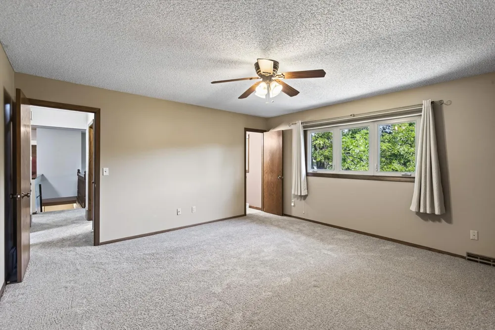 12912 18th Avenue S Burnsville, MN 55337