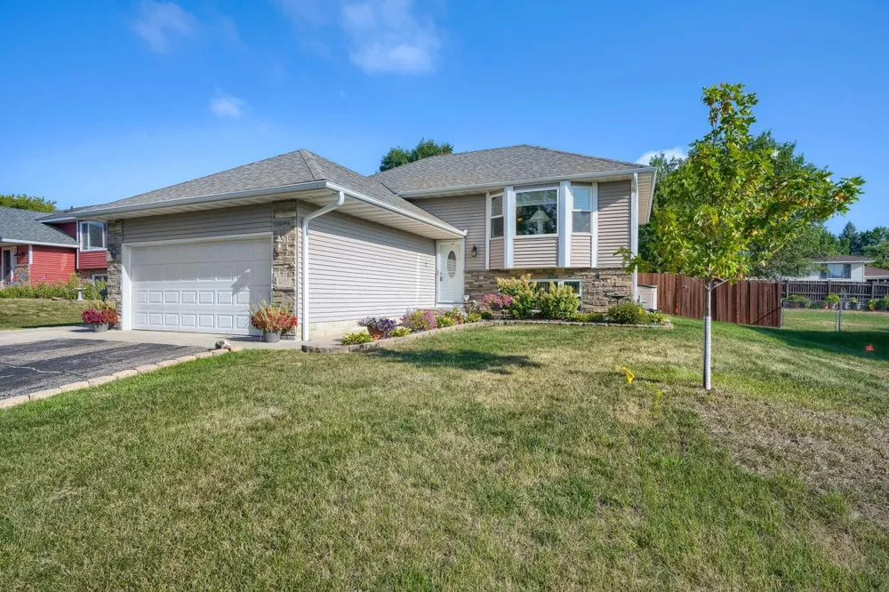 4055 151st Street W Rosemount, MN 55068