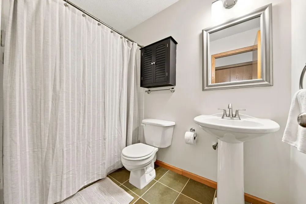 13345 54th Avenue Plymouth, MN 55442